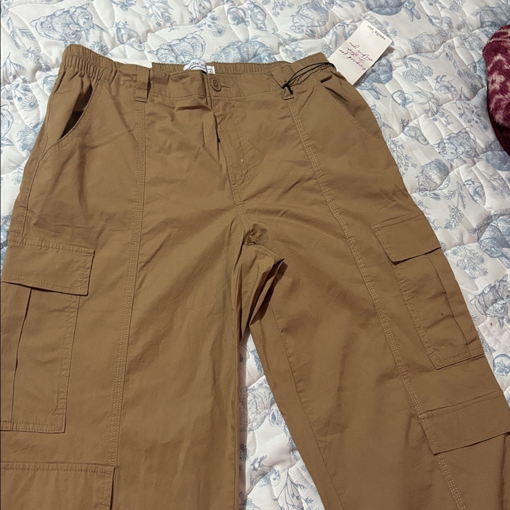Khaki cargo pants